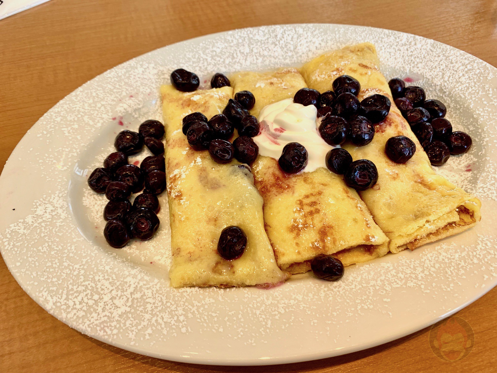 Eggs n Things Crape and Cobb Salad Ahipoki 14