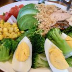 Eggs-n-Things-Crape-and-Cobb-Salad-Ahipoki-23.jpg