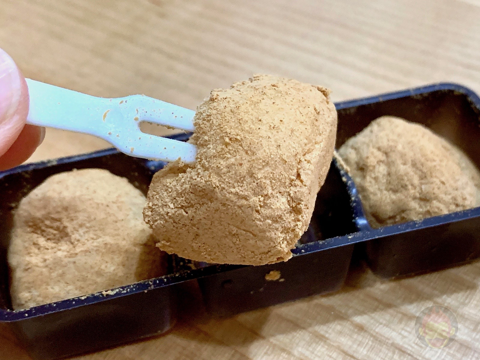 Kyofu Kinako Cream Mochi 03