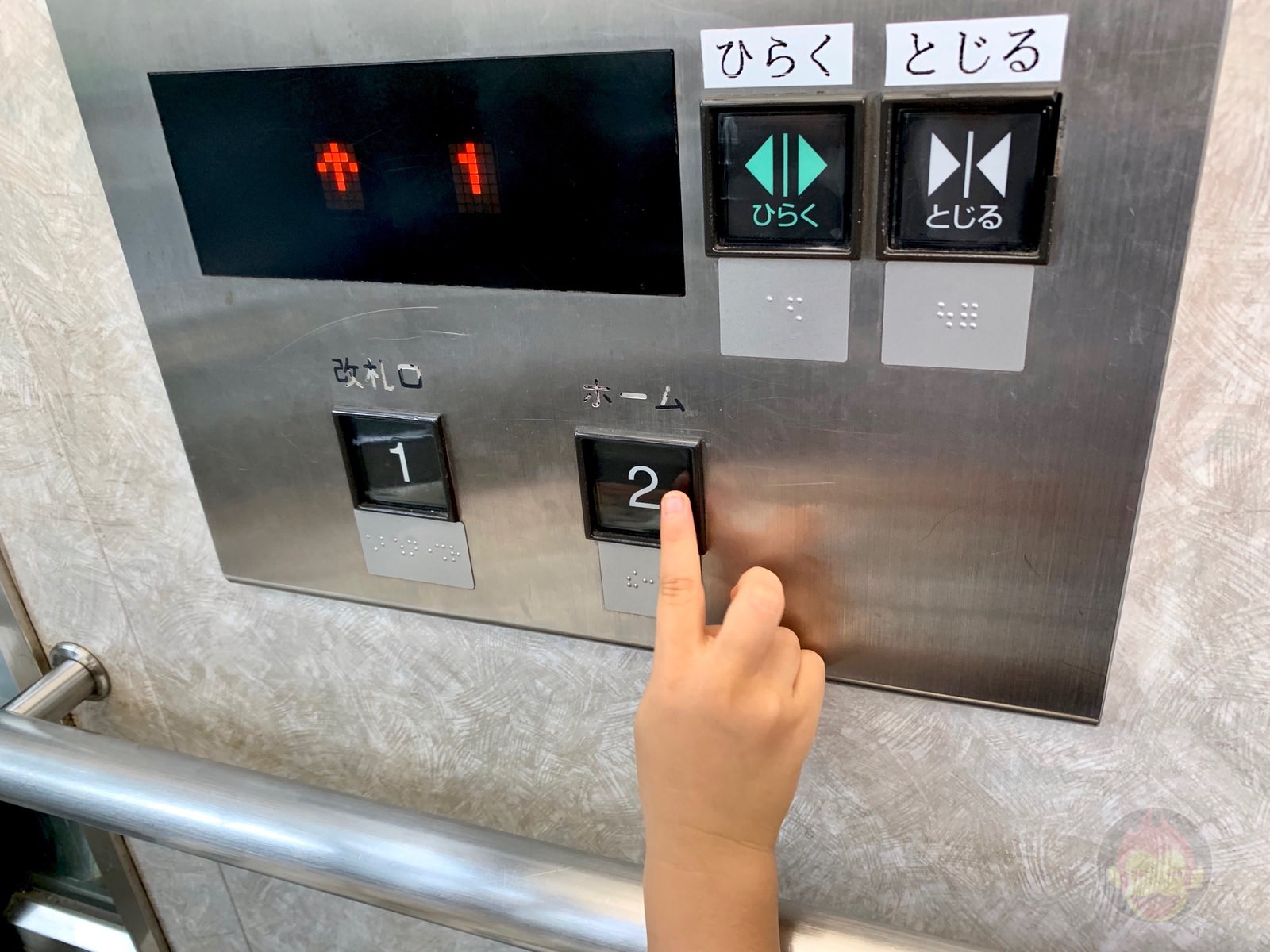 Riding on a train with baby car is so hard 03