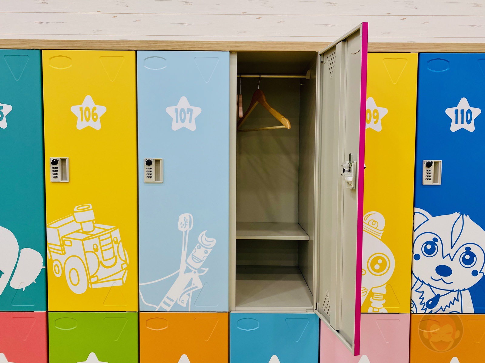 Kids Discovery Fun Village with NHK Characters 09