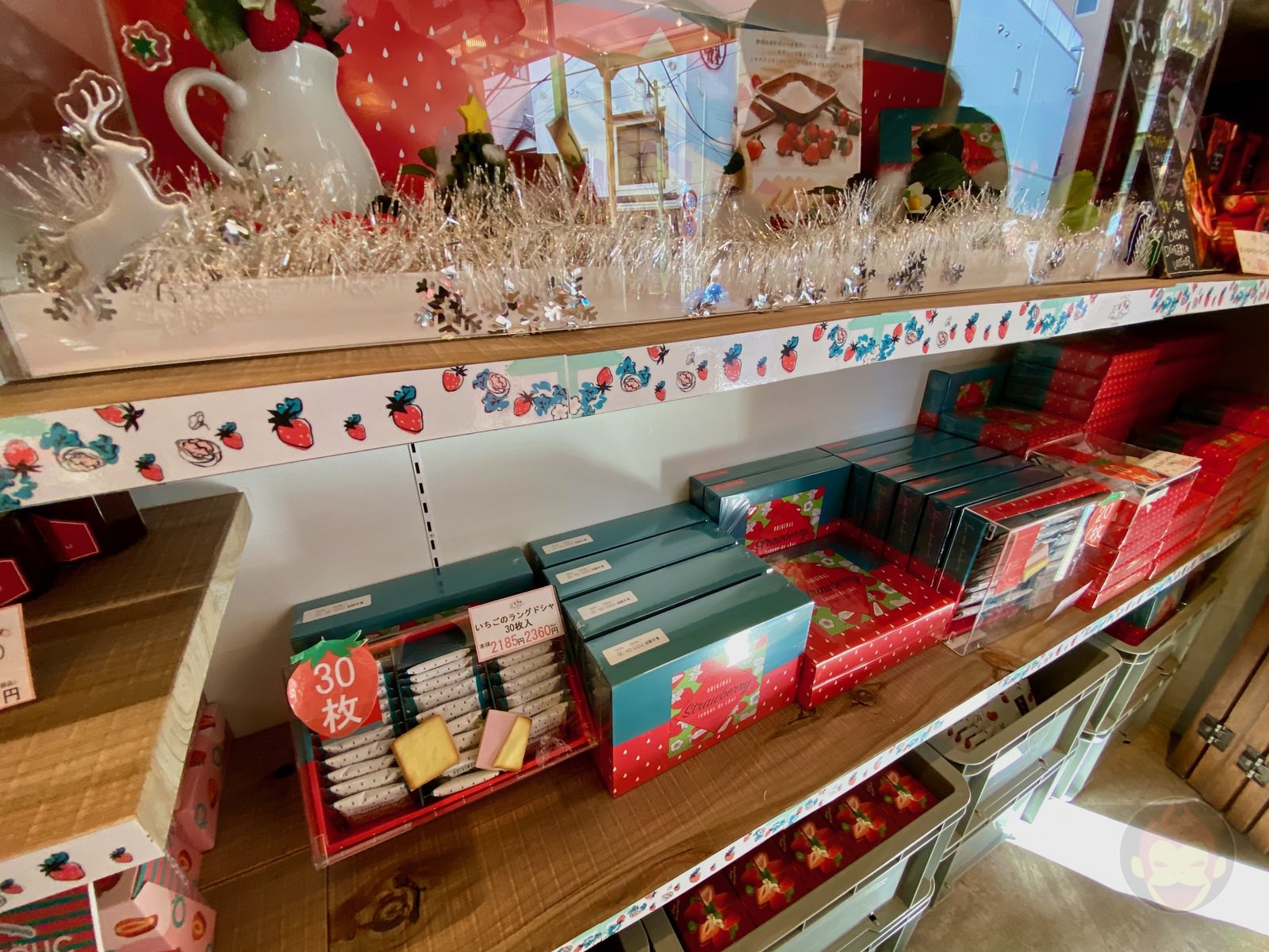 Bon Bon Berry Strawberry shop 07