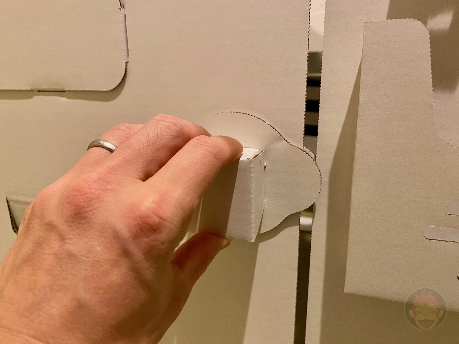 Cardboard house for my daughter 04