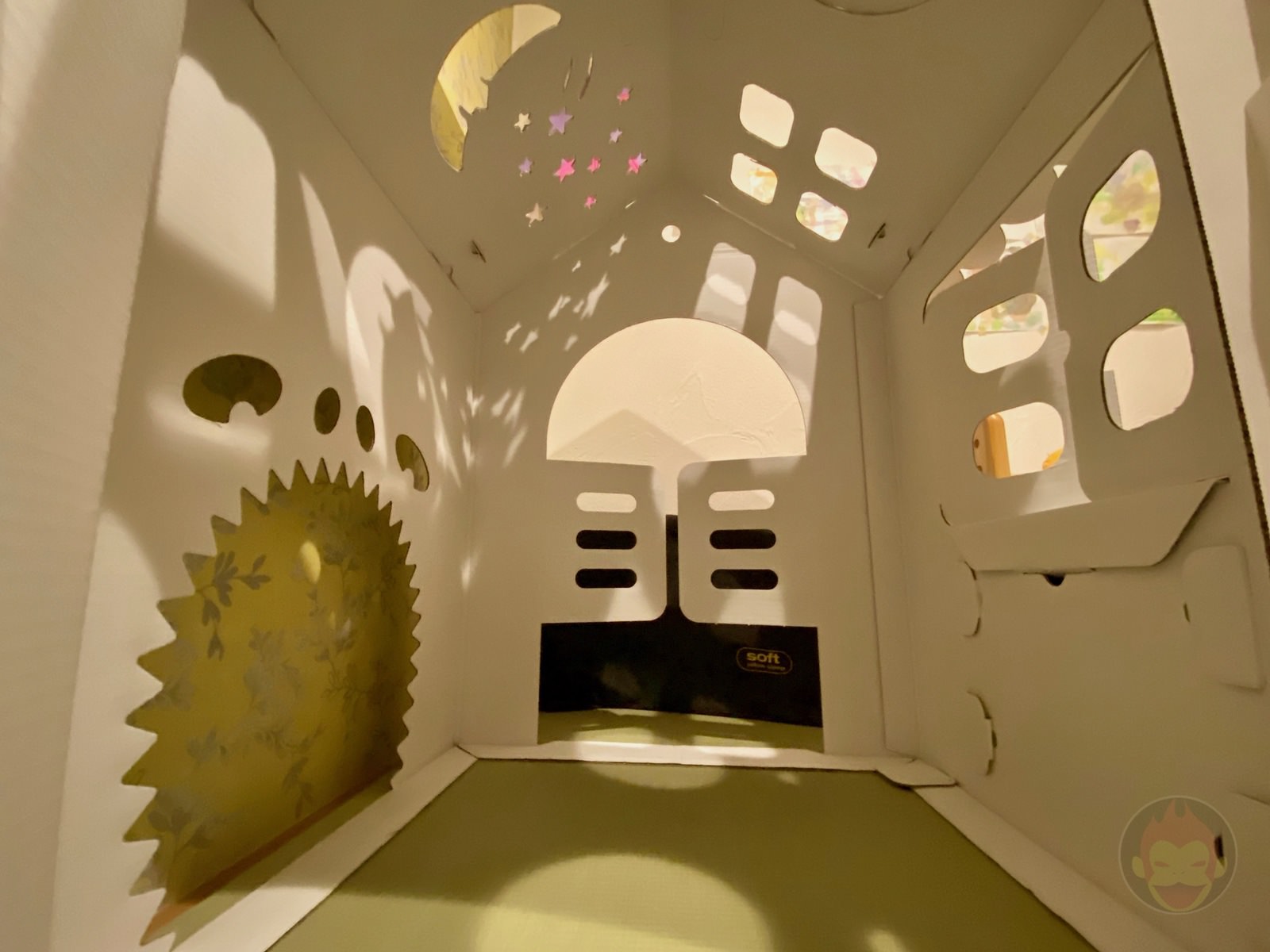 Cardboard house for my daughter 06