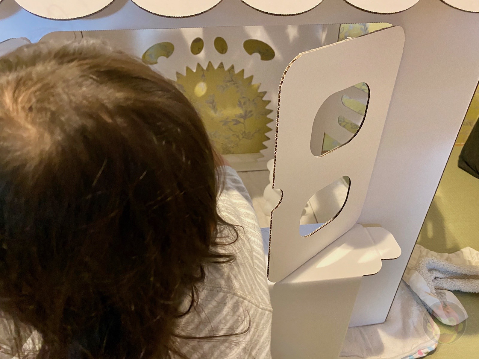 Cardboard house for my daughter 09