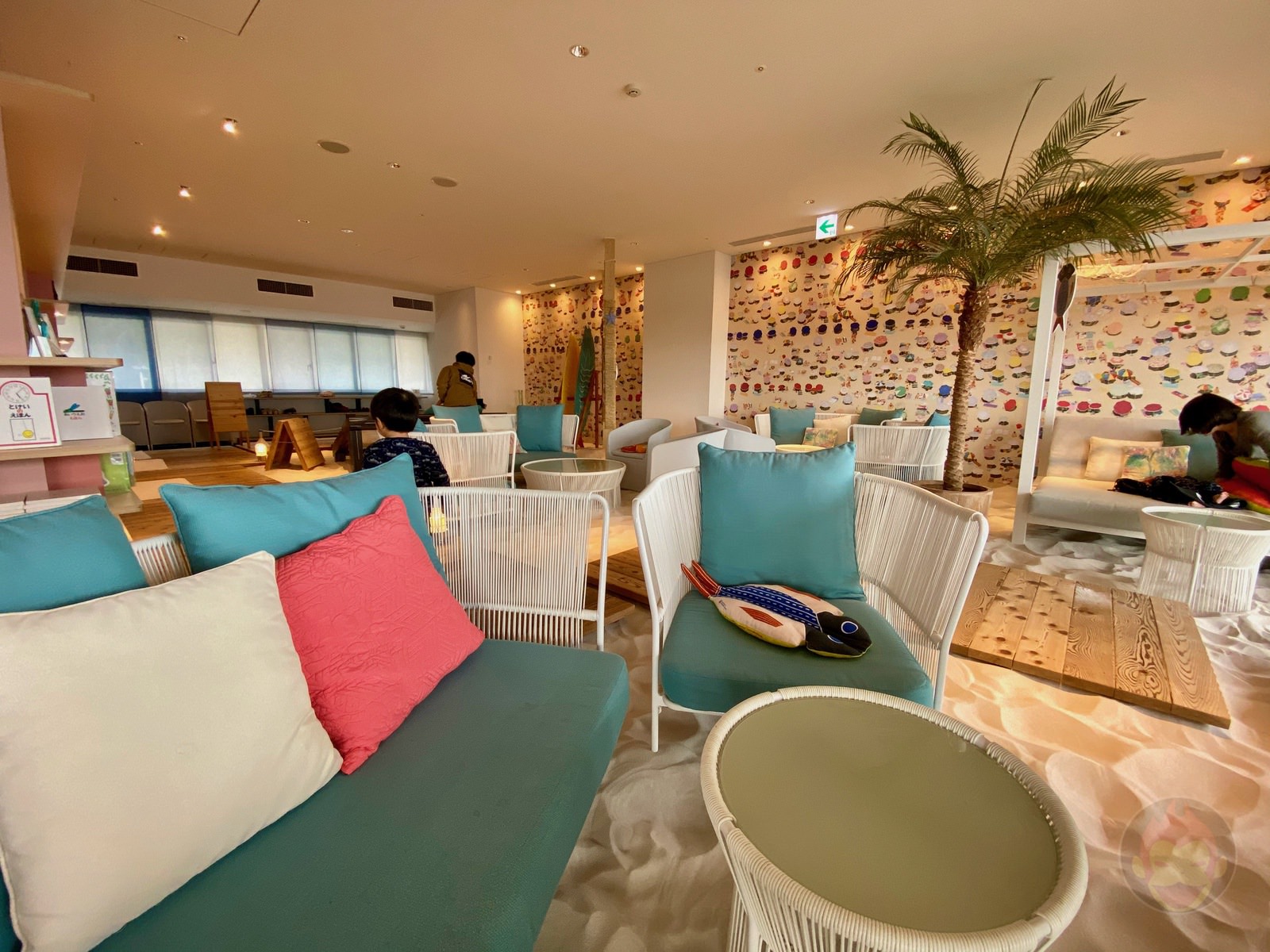 Hoshino Resonale Atami Sunaba Cafe 03