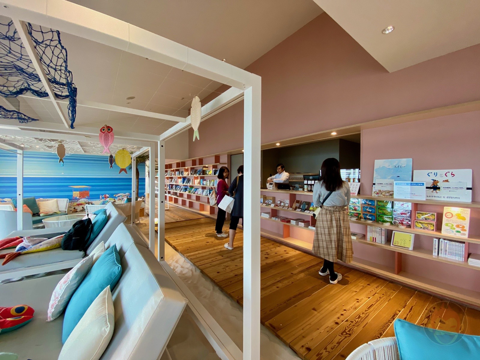 Hoshino Resonale Atami Sunaba Cafe 04