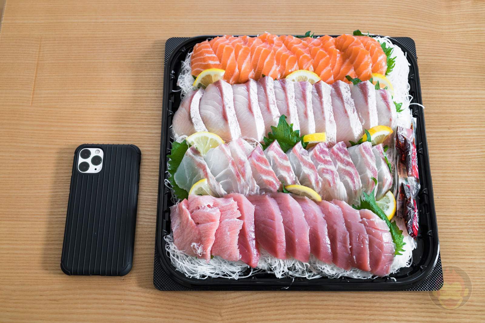 Costco Sashimi Moriawase 02