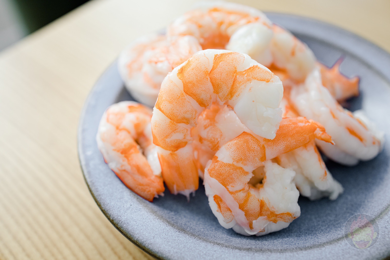 Costco Shrimp Avocado Guacamole Bagel Sandwich 05