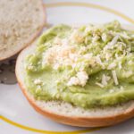 Costco-Shrimp-Avocado-Guacamole-Bagel-Sandwich-09.jpg