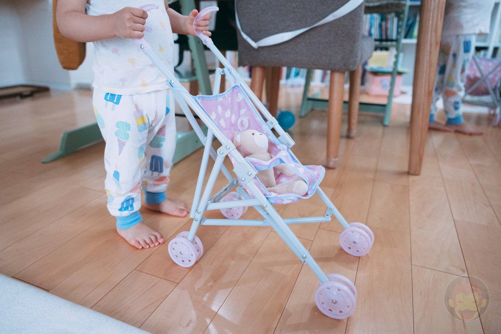 3COINS Doll Buggy Review 02