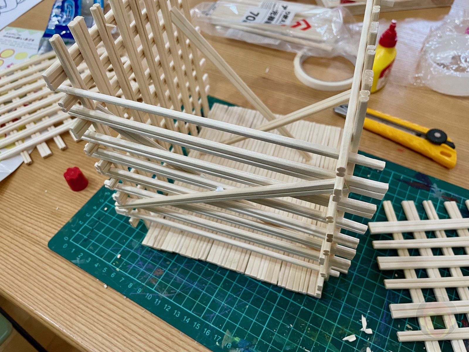 Making House with Chopsticks papame 04