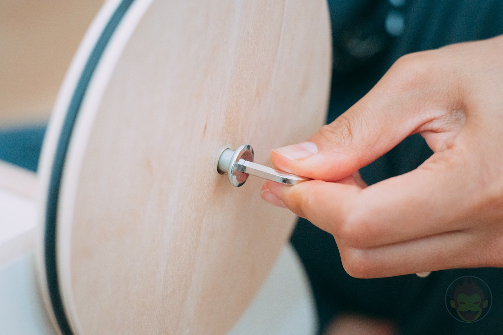 Ooh noo Building the Wheelbarrow 01