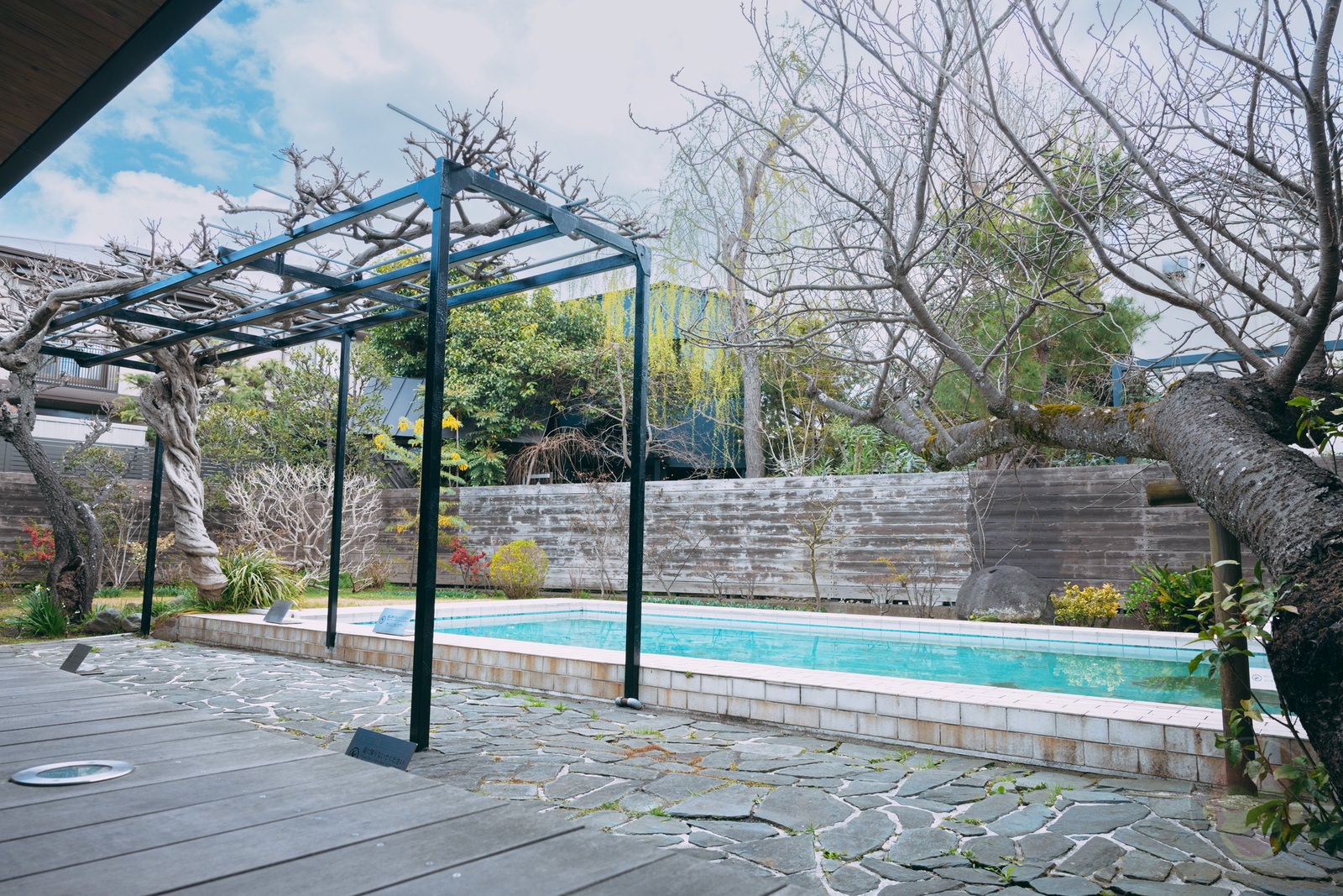 Starbucks Kamakura Onaricho 03