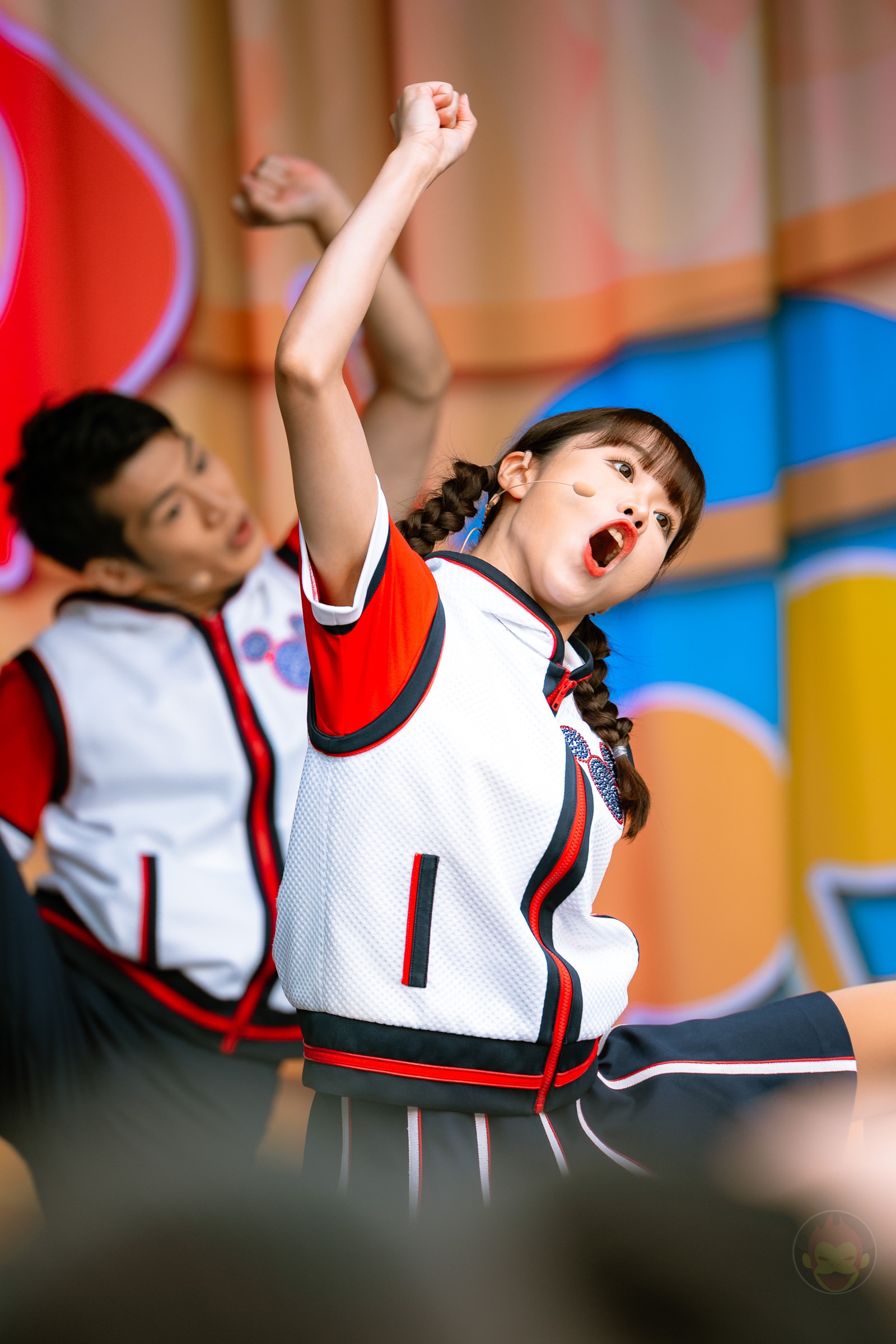 Tokyo Disneyland Jamboree Mickey lets dance show 02