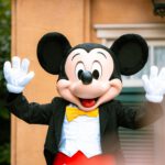 Tokyo-Disneyland-Jamboree-Mickey-lets-dance-show-08.jpg