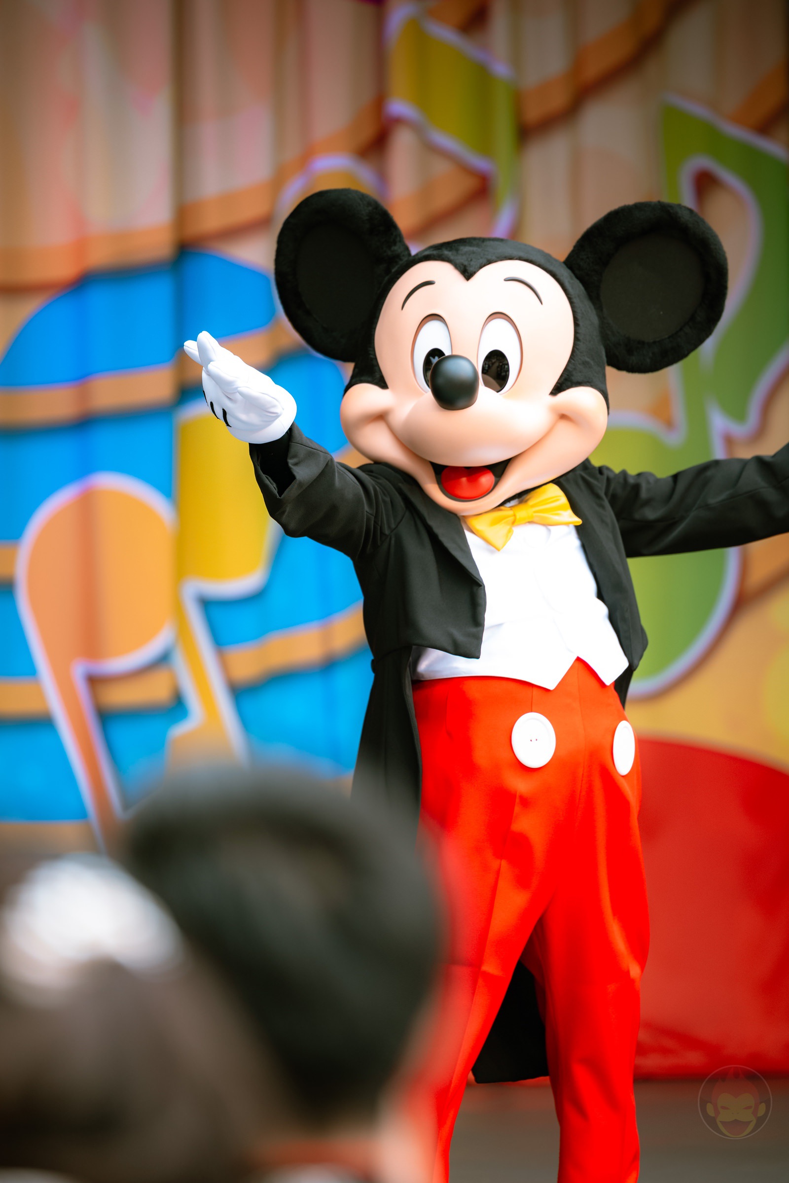 Tokyo-Disneyland-Jamboree-Mickey-lets-dance-show-16.jpg