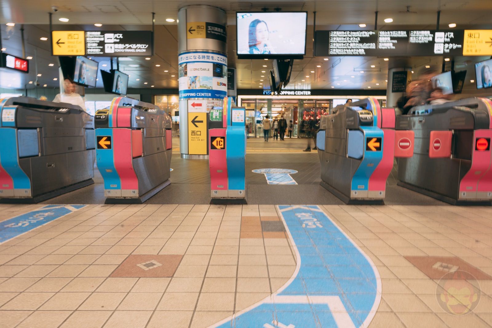 The Wider Train Gate is great for families 04