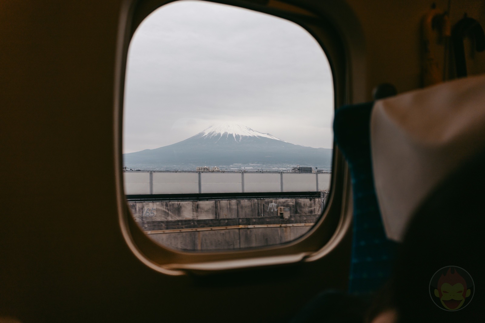 Daddy and two daughters go on a shinkansen trip 10