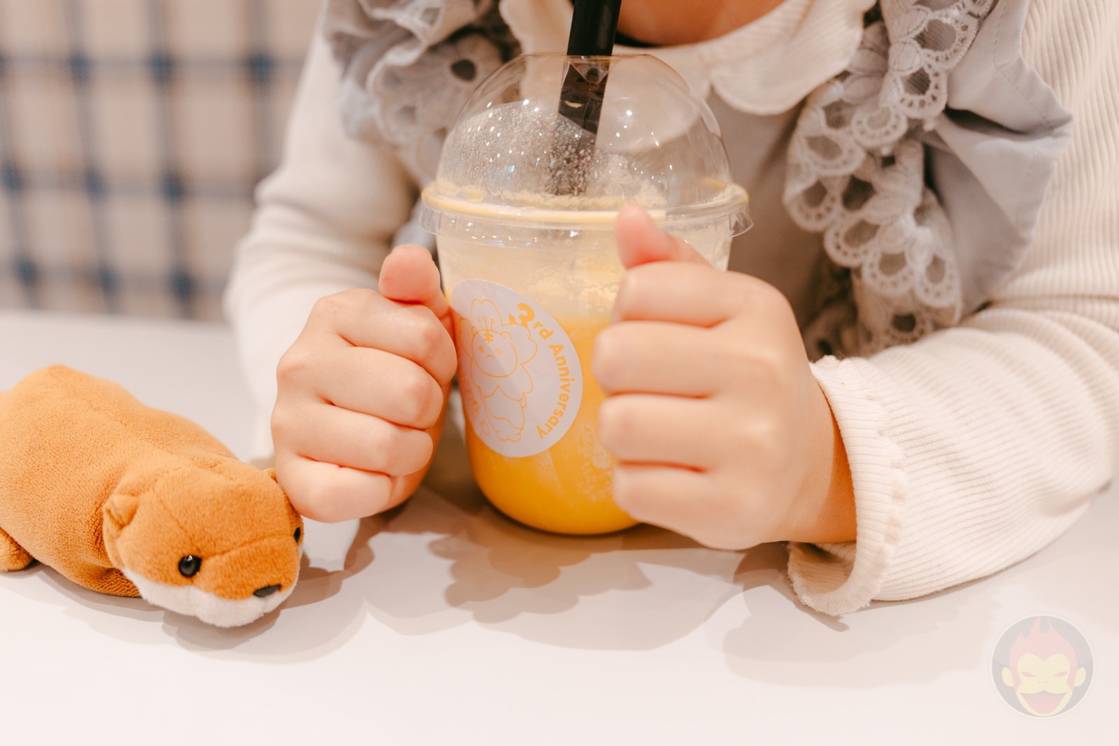 Daddy and two daughters go on a shinkansen trip 50