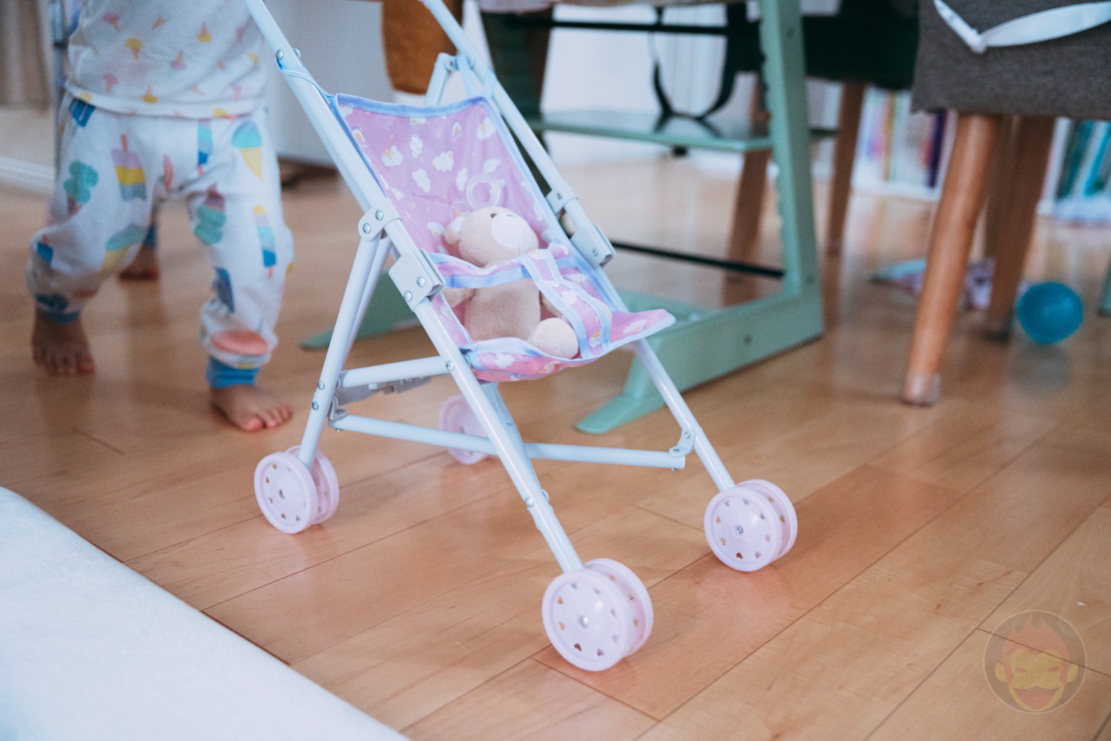 3COINS Doll Buggy Review 01