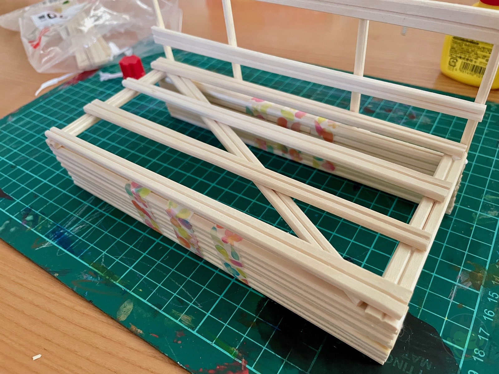 Building a Bench with chopsticks 06