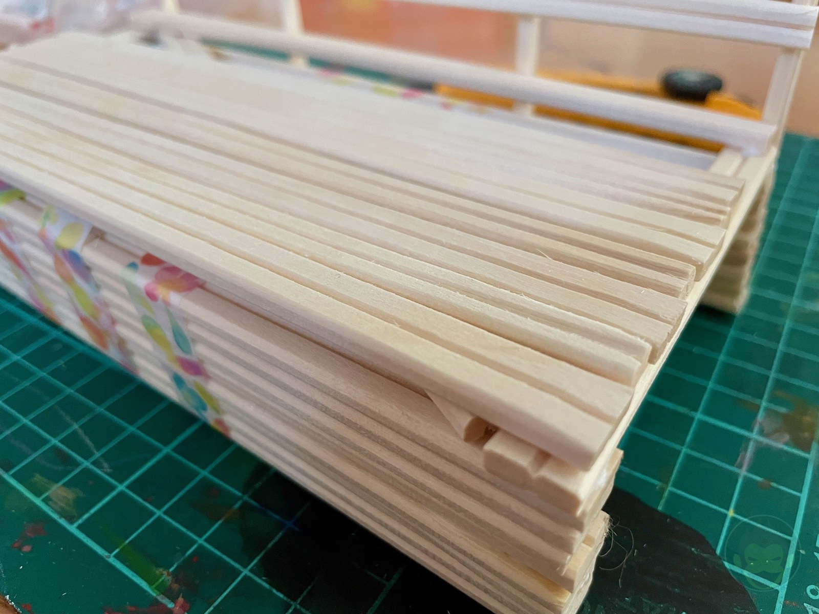 Building a Bench with chopsticks 07